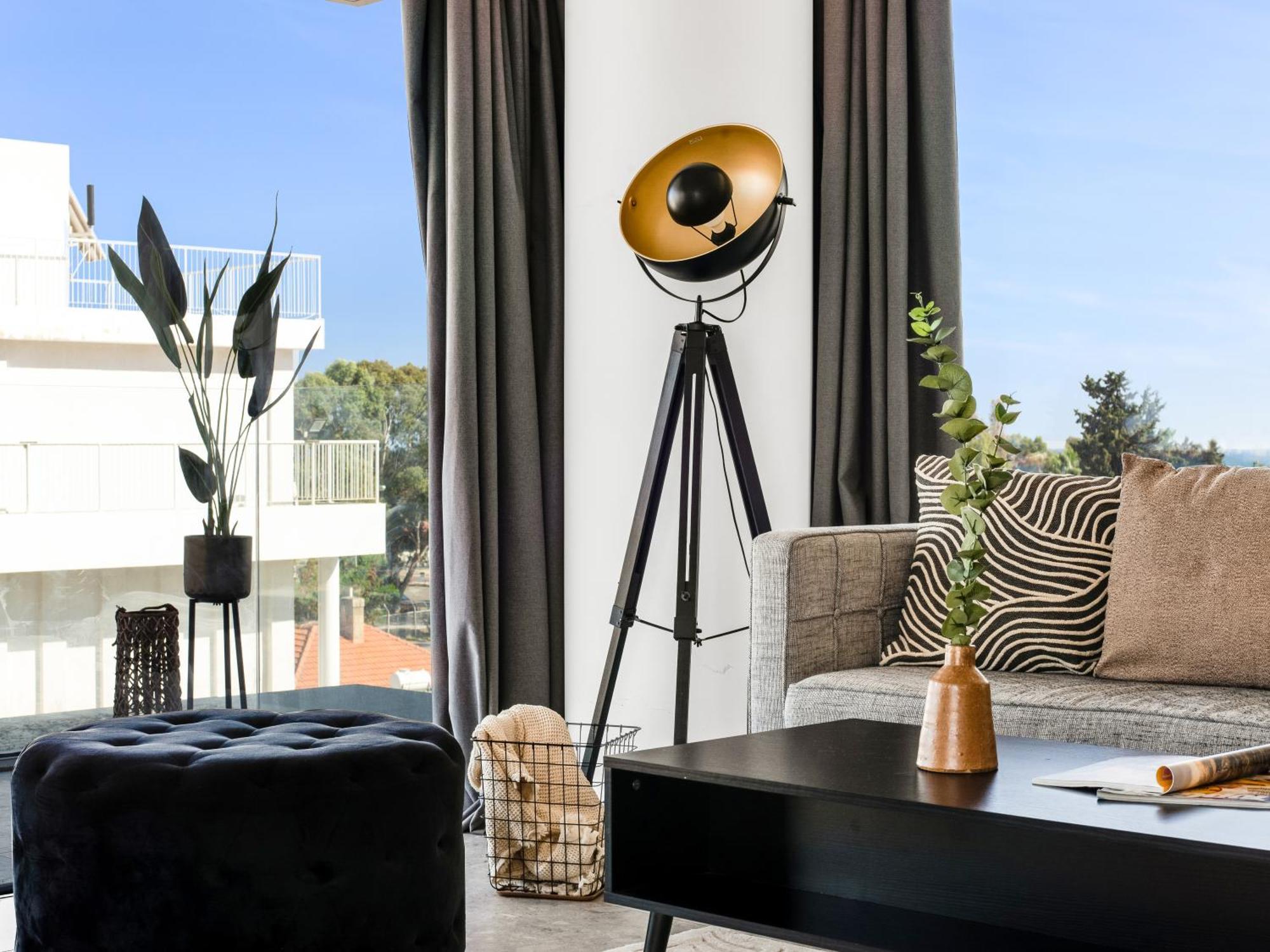 Sanders Gaia - Bright Two-Bedroom Apartment With Sea View Lárnaca Exterior foto
